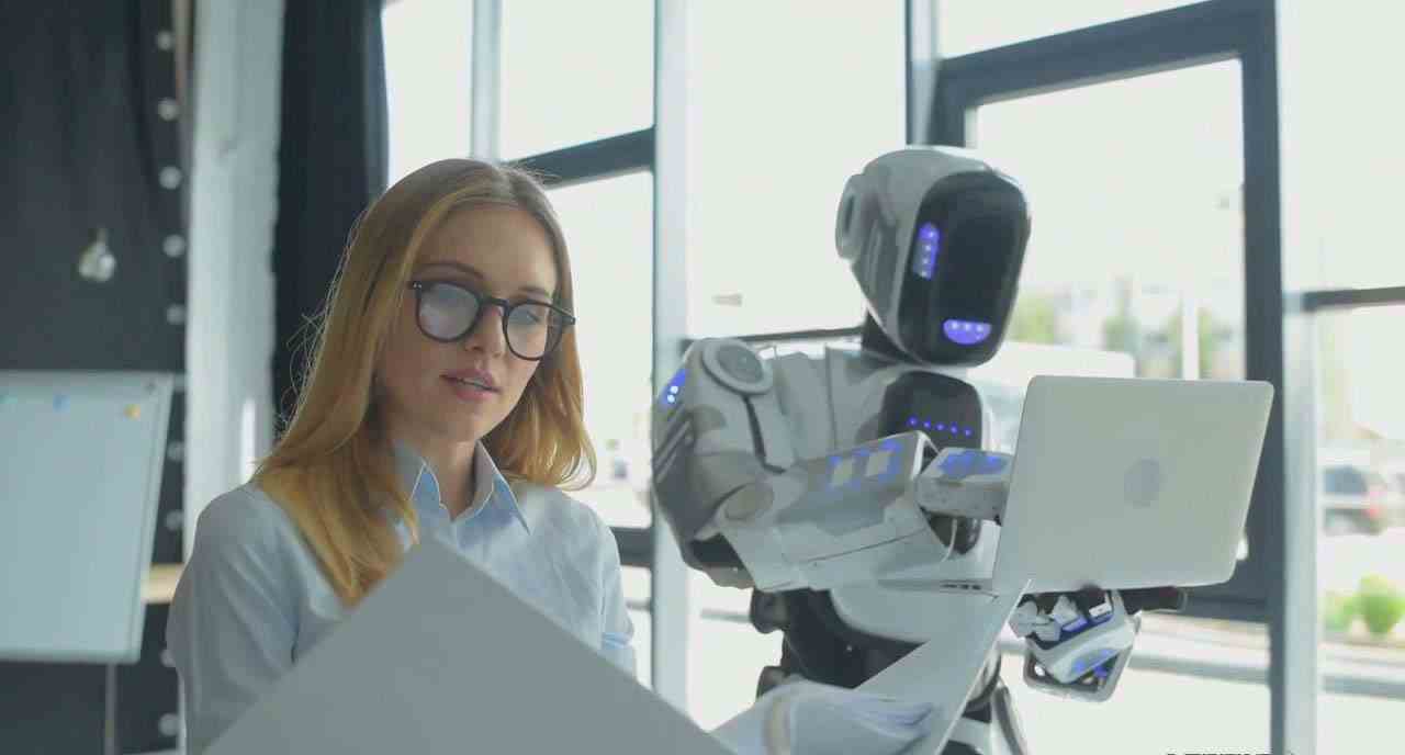 如何使用AI人工智能制作生成人物视频课程-11节课-中英字幕插图4 如何使用AI人工智能制作生成人物视频课程-11节课-中英字幕